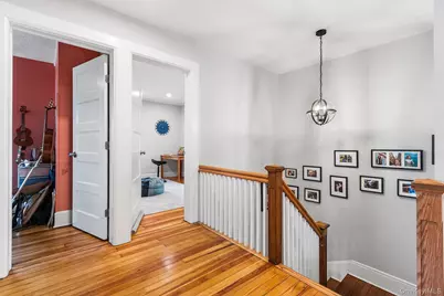 29 Howard Avenue, White Plains, NY 10606 - Photo 11