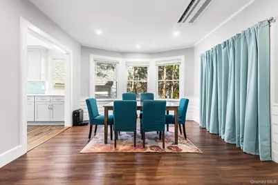 29 Howard Avenue, White Plains, NY 10606 - Photo 9