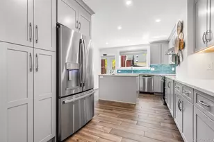 29 Howard Ave, White Plains, NY 10606 - Photo 3
