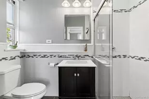 76-36 113th St, Forest Hills, NY 11375 - Photo 9