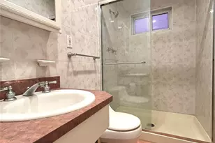 59-51 56th Dr, Maspeth, NY 11378 - Photo 17