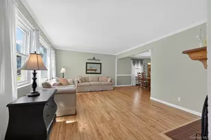 16 Roy Pl, Eastchester, NY 10709 - Photo 7