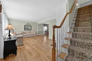 16 Roy Pl, Eastchester, NY 10709 - Photo 5