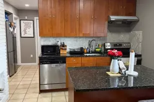 176 Kingfisher Rd, Levittown, NY 11756 - Photo 3