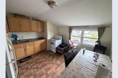 176 Kingfisher Road, Levittown, NY 11756 - Photo 21