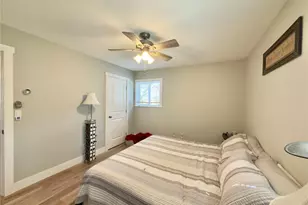 22 Buttermilk Dr, Poughkeepsie, NY 12601 - Photo 11