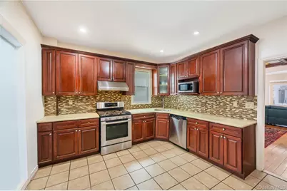 10125 131st Street, Richmond Hill, NY 11419 - Photo 9