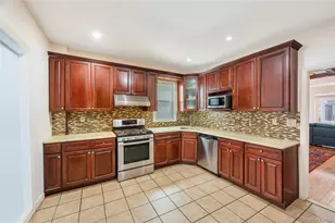 101-25 131st St, Richmond Hill, NY 11419 - Photo 9