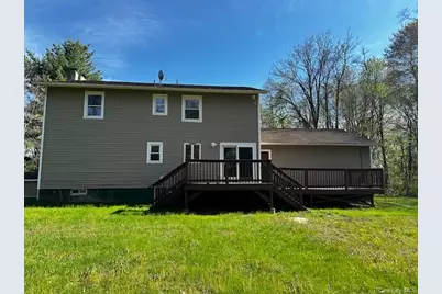 6 Fletcher Drive, Hopewell Junction, NY 12533 - Photo 5