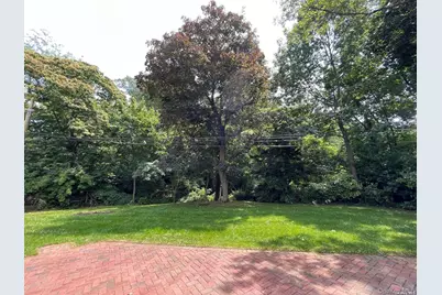 16 Jeannette Drive, Port Washington, NY 11050 - Photo 19