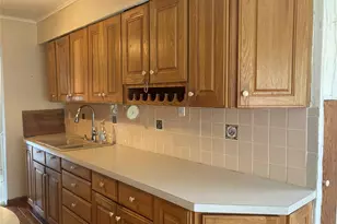16 Upper Dr, Huntington, NY 11743 - Photo 7