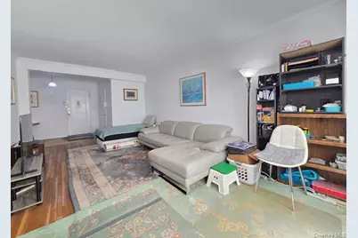 46 Grace Avenue #2J, Great Neck, NY 11021 - Photo 9