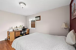 218 Brown St, Mineola, NY 11501 - Photo 17