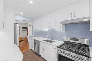 218 Brown St, Mineola, NY 11501 - Photo 5