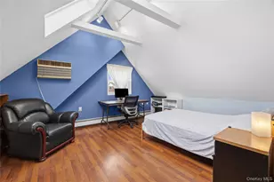 218 Brown St, Mineola, NY 11501 - Photo 23