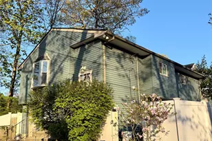 72 E Lake Terrace, Ronkonkoma, NY 11779 - Photo 13