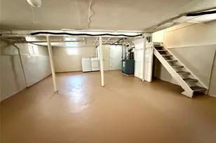 71-05 Loubet St, Forest Hills, NY 11375 - Photo 29