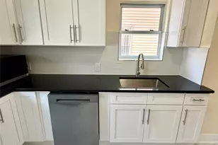 71-05 Loubet St, Forest Hills, NY 11375 - Photo 23