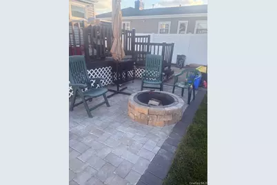 18 Robert Street, Freeport, NY 11520 - Photo 15