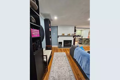 18 Robert Street, Freeport, NY 11520 - Photo 3