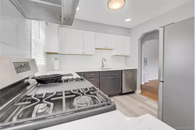 181 N 3rd Street, Bethpage, NY 11714 - Photo 5
