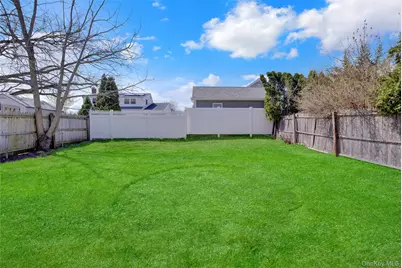 181 N 3rd Street, Bethpage, NY 11714 - Photo 21