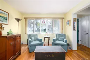 762 Durham Rd, East Meadow, NY 11554 - Photo 3