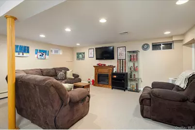 762 Durham Road, East Meadow, NY 11554 - Photo 17