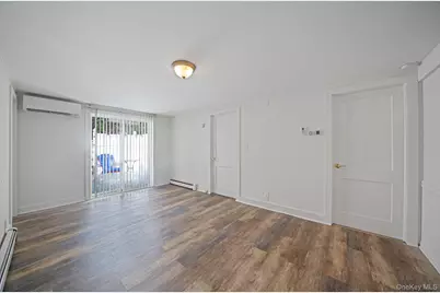 32 Dewey Street, Port Jefferson Station, NY 11776 - Photo 3