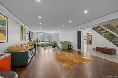 700 Sherwood Street, Woodmere, NY 11581 - Photo 5
