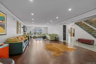 700 Sherwood St, Woodmere, NY 11581 - Photo 5