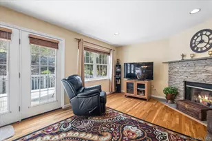 64 Oscawana Heights Rd, Putnam Valley, NY 10579 - Photo 19
