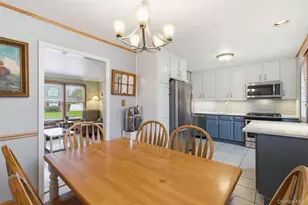 2 Selden Dr, East Northport, NY 11731 - Photo 9