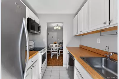 4 Rose Street #6 -F1, Oceanside, NY 11572 - Photo 13