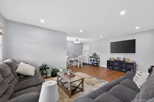 4 Rose St, Oceanside, NY 11572 - Photo 9