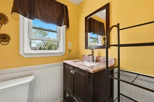 166 Abbey St, Massapequa Park, NY 11762 - Photo 19