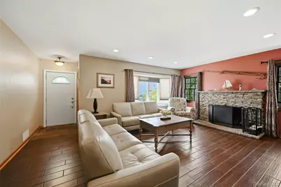 166 Abbey Street, Massapequa Park, NY 11762 - Photo 3