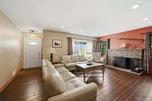 166 Abbey St, Massapequa Park, NY 11762 - Photo 3