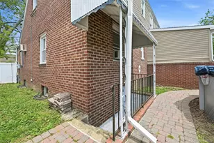 166 Abbey St, Massapequa Park, NY 11762 - Photo 21