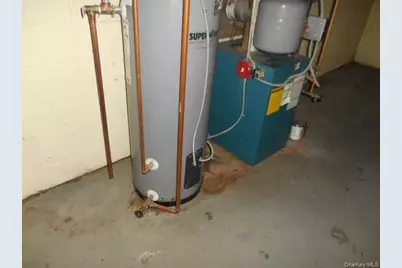 194 Phyllis Drive, Patchogue, NY 11772 - Photo 31
