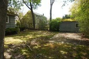 194 Phyllis Dr, Patchogue, NY 11772 - Photo 7