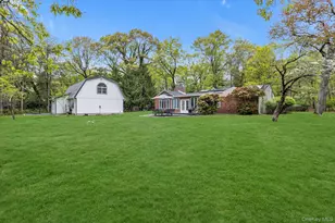 4 Dolphins Rise, Lloyd Harbor, NY 11743 - Photo 25
