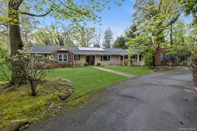 4 Dolphins Rise, Lloyd Harbor, NY 11743 - Photo 3