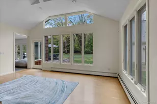 4 Dolphins Rise, Lloyd Harbor, NY 11743 - Photo 11