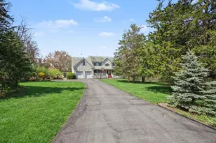 3 Brenner Ridge Rd, Pleasant Valley, NY 12569 - Photo 3