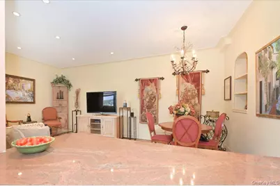21 Barstow Road #6-L, Great Neck, NY 11021 - Photo 5
