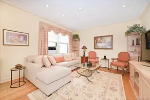 21 Barstow Rd, Great Neck, NY 11021 - Photo 7