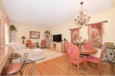 21 Barstow Road #6-L, Great Neck, NY 11021 - Photo 9