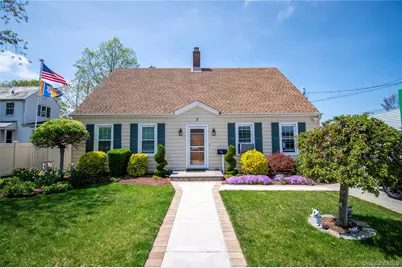 3 Park Avenue, Baldwin, NY 11510 - Photo 1