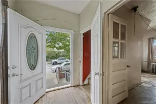 429 S 9th Ave, Mount Vernon, NY 10550 - Photo 5